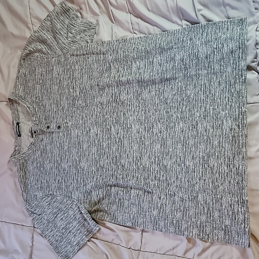 The Spacedye SOFT  Black/ Grey shirt Size medium